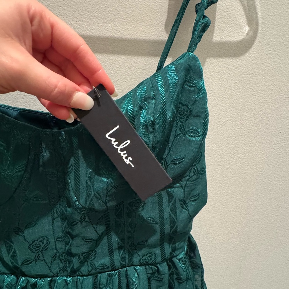 NWT Lulus- Stunning Glory Hunter Green Floral Jacquard Tiered Maxi Dress Small - Picture 11 of 13